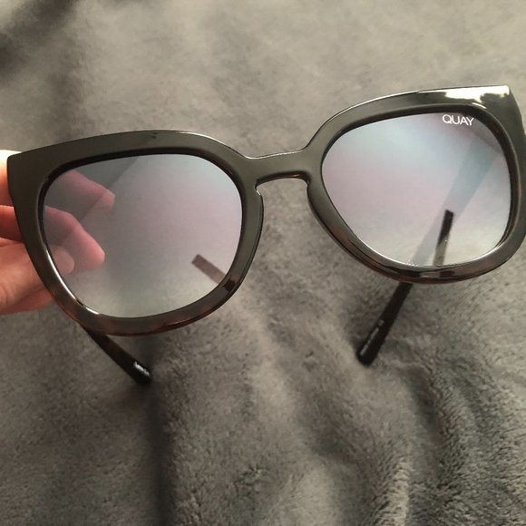 Quay Sunglasses - Picture 7 of 10